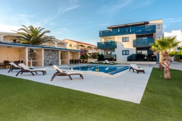 Luxury apartments Miracle with swimming pool, island Vir, foto 6