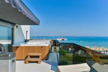 Luxury apartments Miracle with swimming pool, island Vir, foto 5