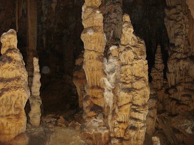 Modrić Cave