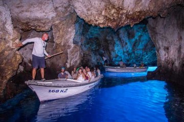 Coastline Caves Experience - small group from Split, Croatia, Central Dalmatia