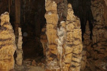 Modrić Cave, Croatia, Northern Dalmatia