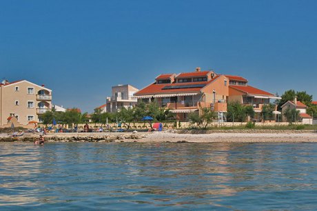 Beachfront Apartments Sol Sukošan