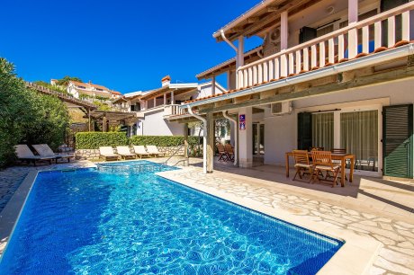 Villa Sovica with pool