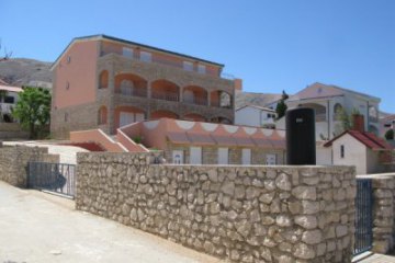 Seafront Apartments Robert by the sandy beach Pag, foto 17