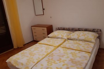 Apartments Snježana-Pela