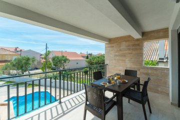 Luxurious apartments Miriere with pool, foto 12