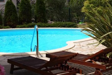 Villa Rovana with pool